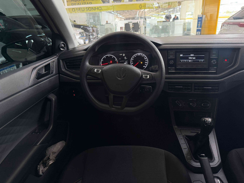 volkswagen polo  track 1.0 12v flex manual 2023/24