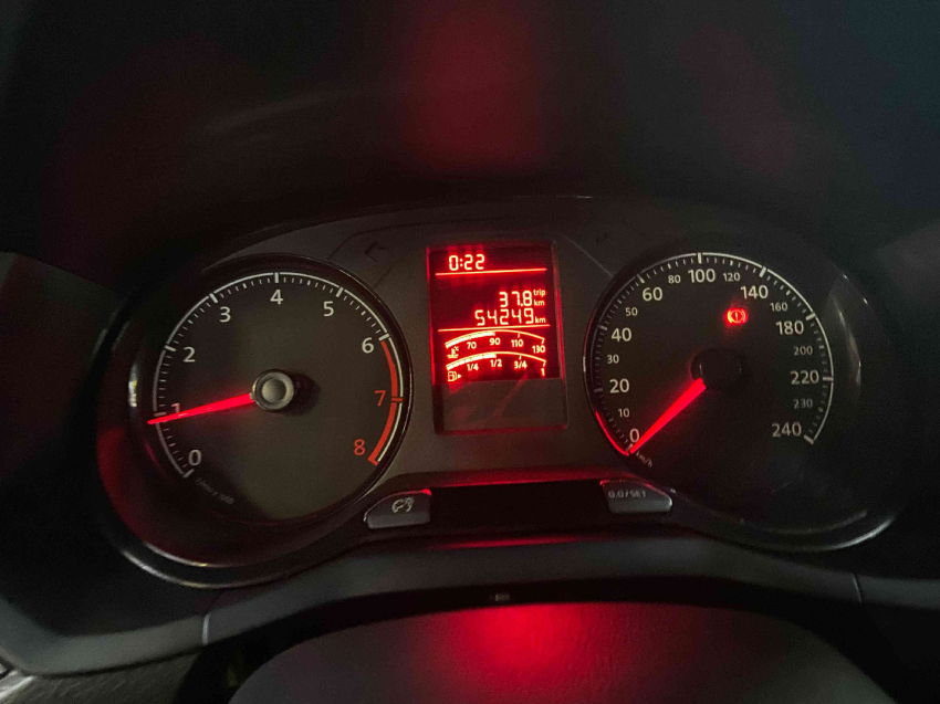 volkswagen saveiro cs robust g6 1.6 8v flex 2023/23