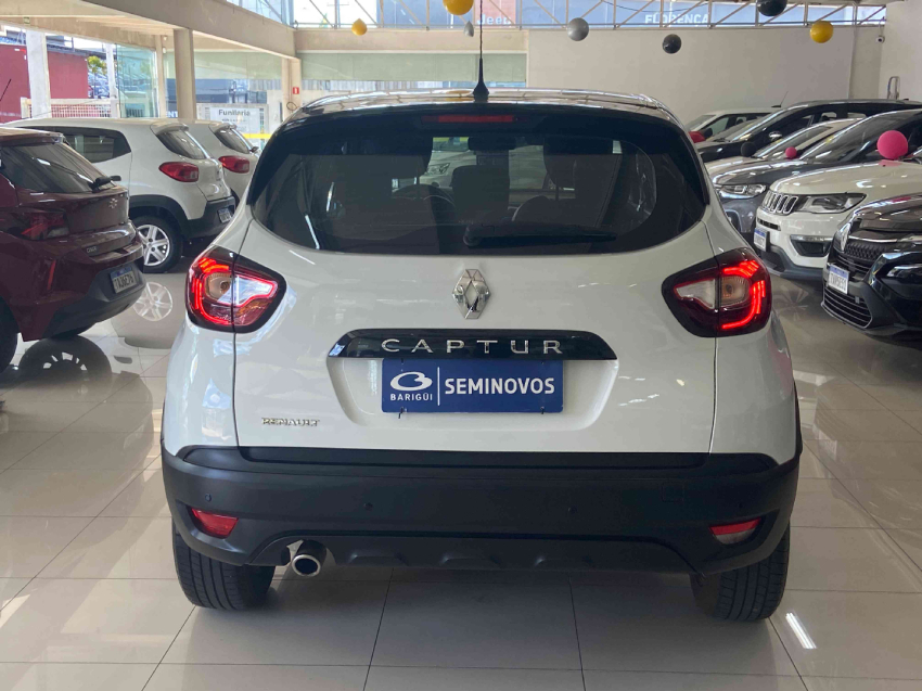 renault captur  life 1.6 16v sce cvt x-tronic flex4 renault captur  life 1.6 16v sce cvt x-tronic flex4