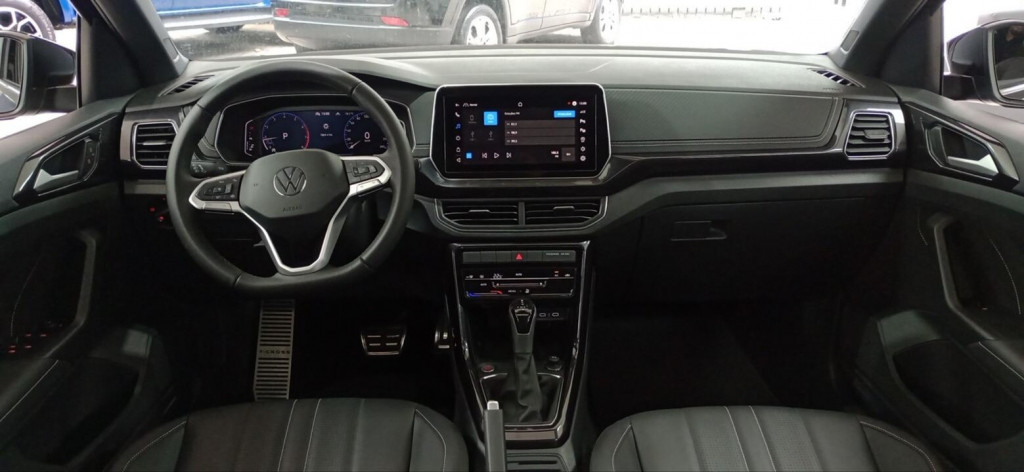 t-cross highline 250 1.4 tsi at6 com teto solar10 t-cross highline 250 1.4 tsi at6 com teto solar10