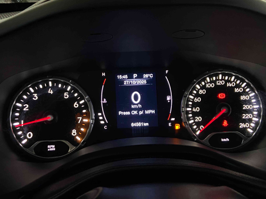 jeep renegade  longitude 1.8 16v at66