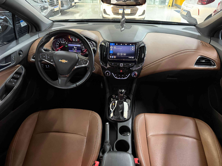 chevrolet cruze premier i 1.4 turbo at flex automatico 2022/237 chevrolet cruze premier i 1.4 turbo at flex automatico 2022/237