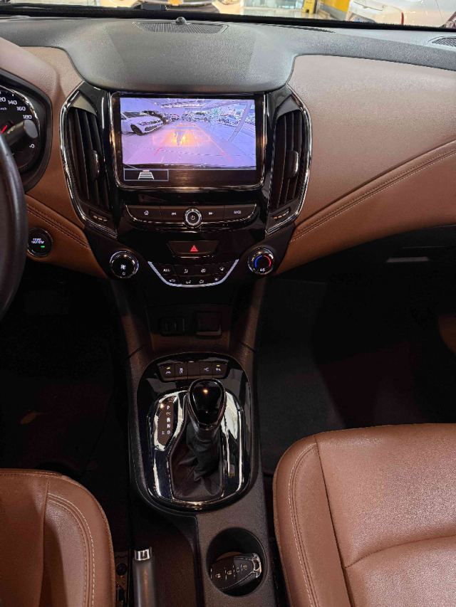 chevrolet cruze premier i 1.4 turbo at flex automatico 2022/2311 chevrolet cruze premier i 1.4 turbo at flex automatico 2022/2311