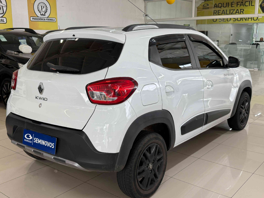 renault kwid outsider 1.0 12v flex manual 2021/225 renault kwid outsider 1.0 12v flex manual 2021/225
