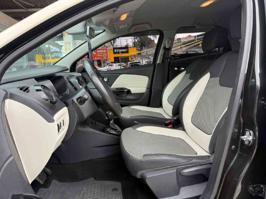 renault captur  intense 1.6 16v sce cvt x-tronic flex8