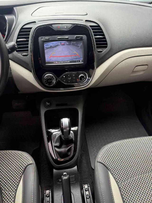 renault captur  intense 1.6 16v sce cvt x-tronic flex11