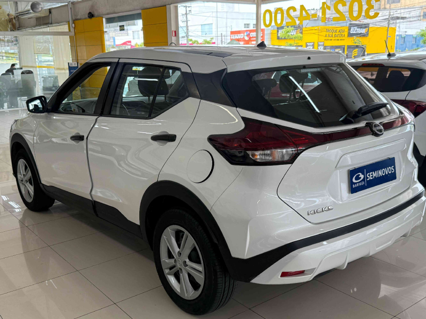 nissan kicks  active 1.6 16v cvt flex automatico 2024/243