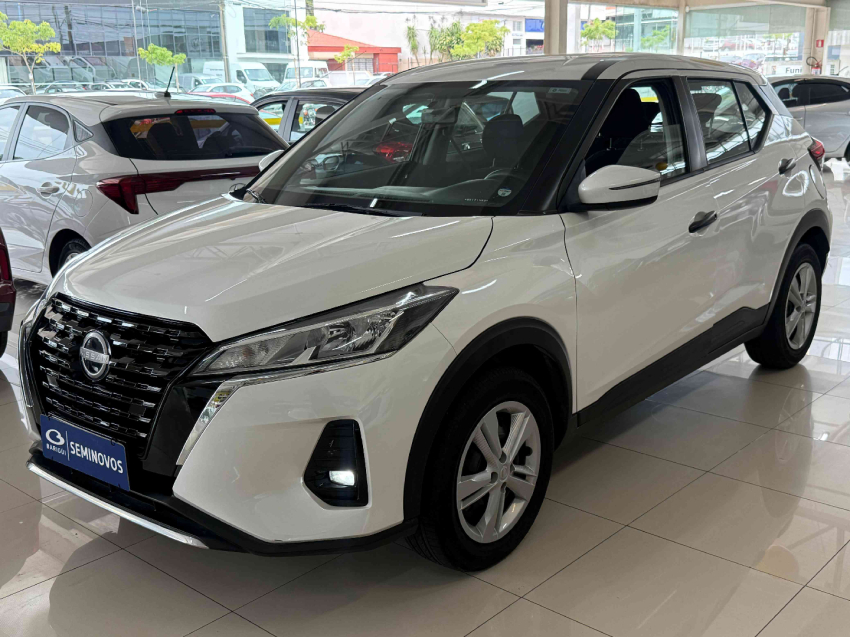 nissan kicks  active 1.6 16v cvt flex automatico 2024/24