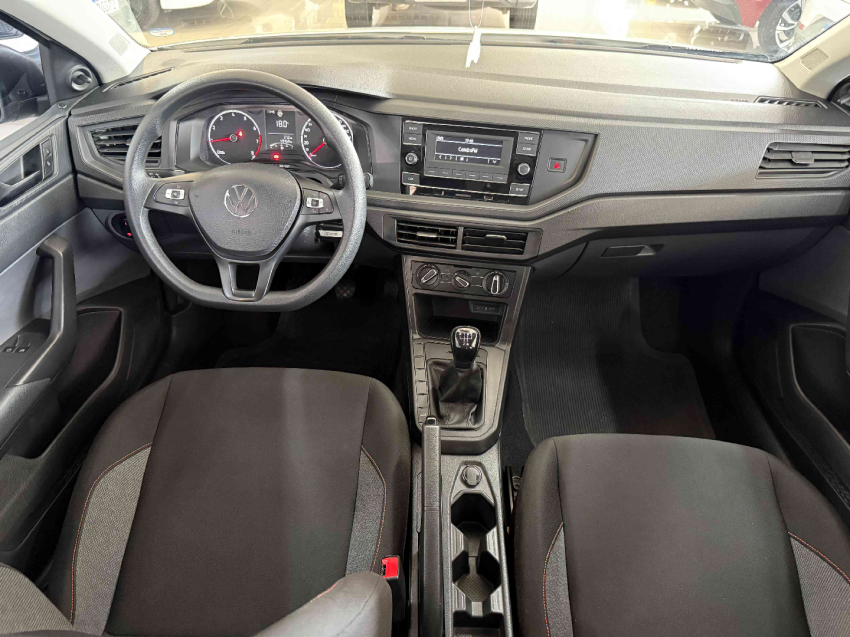 volkswagen polo track 1.0 12v flex manual 2023/247