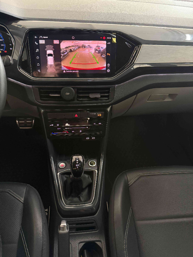 volkswagen t-cross  highline 250 1.4 tsi at6 flex automatico 2022/2310