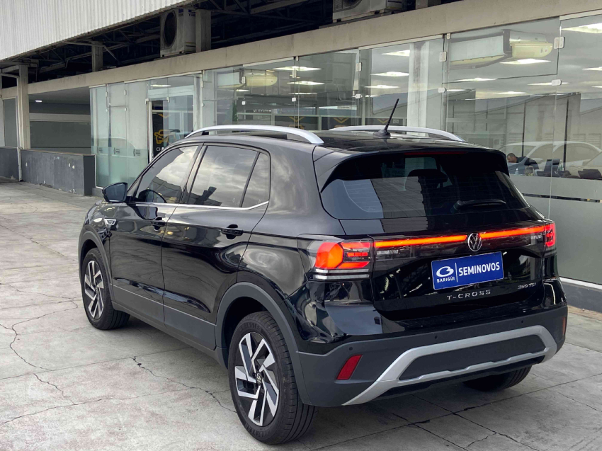 volkswagen t-cross  highline 250 1.4 tsi at6 flex automatico 2024/255