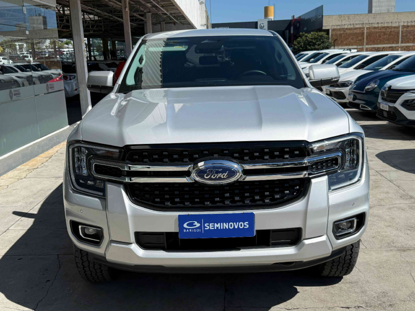 ford ranger  cd xlt 4x4 3.0 v6 at diesel automatico 2025/261