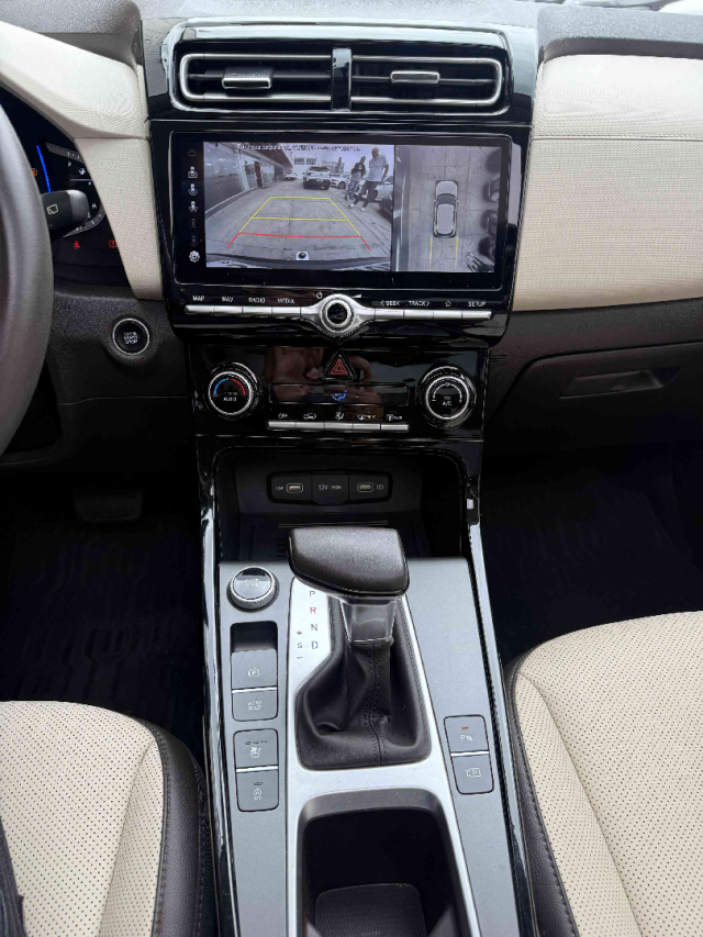 hyundai creta ultimate 2.0 16v at flex automatico 2023/11