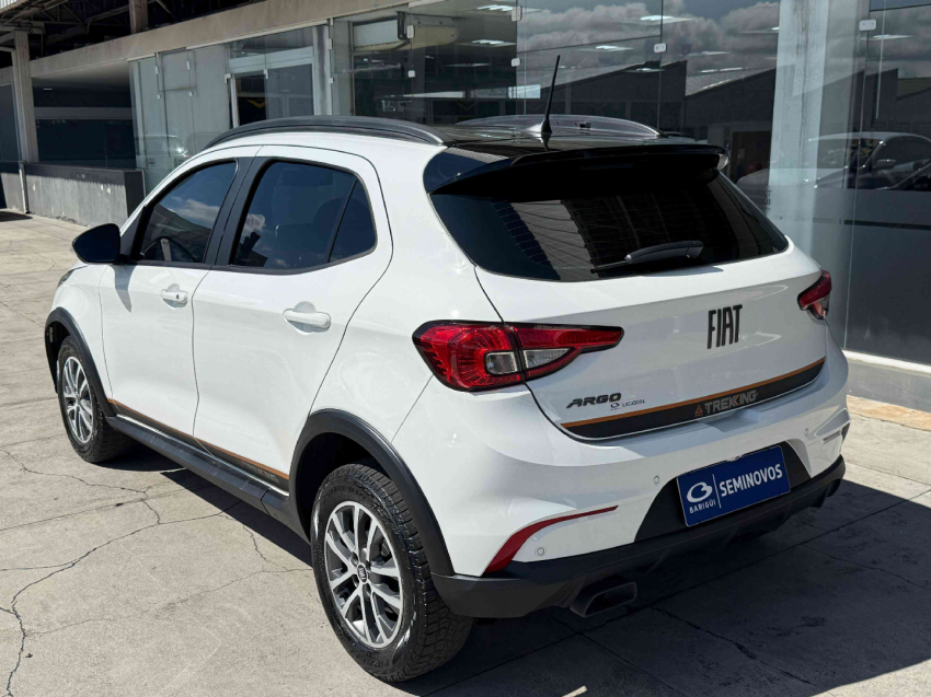 fiat argo trekking(trekking plus) 1.3 8v flex manual 2024/255