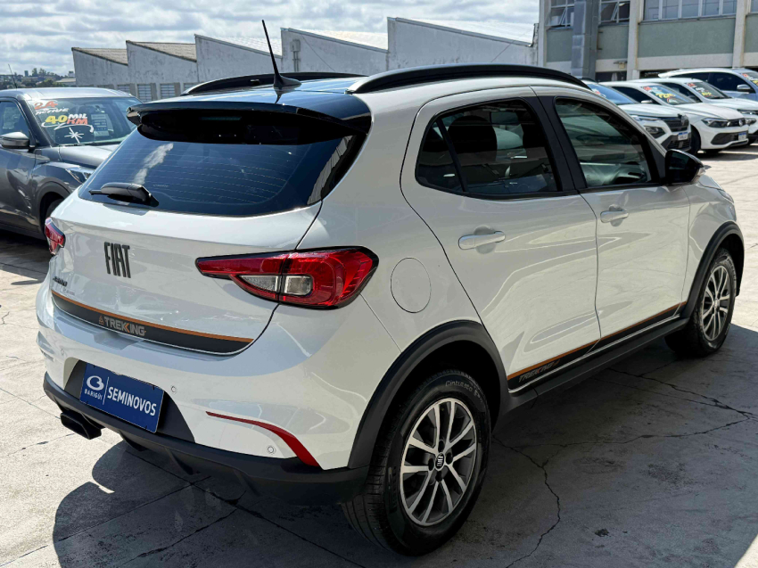 fiat argo trekking(trekking plus) 1.3 8v flex manual 2024/253