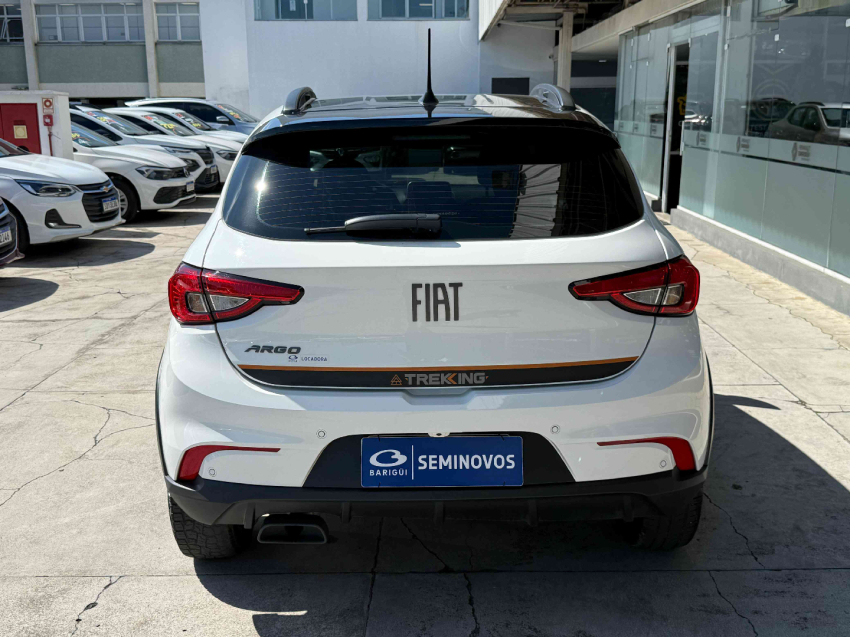 fiat argo trekking(trekking plus) 1.3 8v flex manual 2024/254