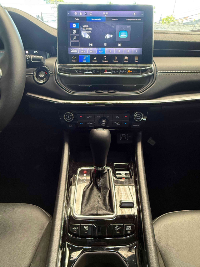 jeep compass  blackhawk 4x4 2.0 hurricane atgasolina automatico 2024/2510