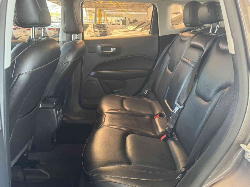 jeep compass longitude 4x2 2.0 16v at6 flex automatico 2018/199