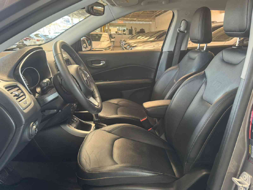 jeep compass longitude 4x2 2.0 16v at6 flex automatico 2018/198