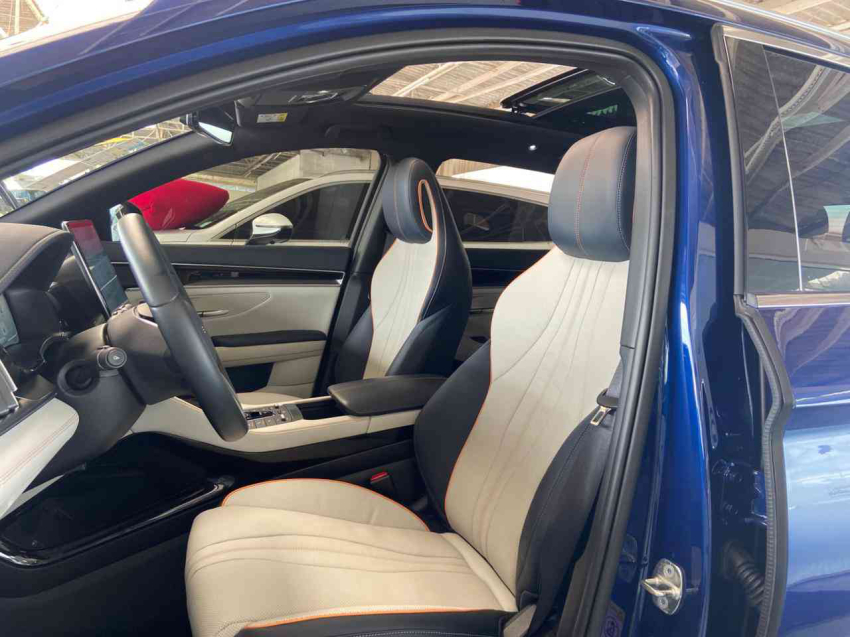 byd song plus  dome blue - and grey dual c hibrido automatico 2024/258