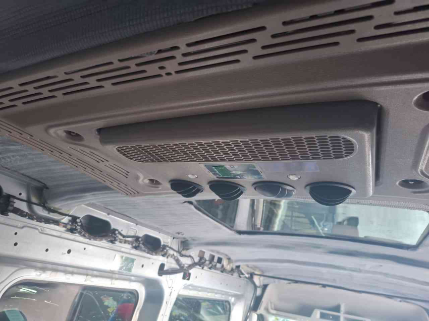 ford transit  furgao vidrada l3h2 2.0 at diesel automatico 2024/2511