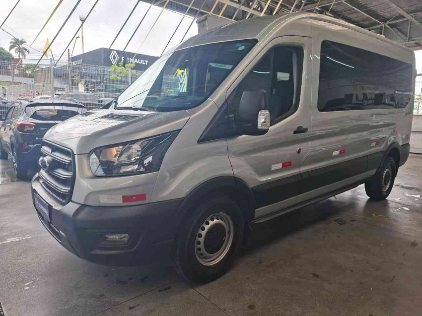 ford transit  furgao vidrada l3h2 2.0 at diesel automatico 2024/25