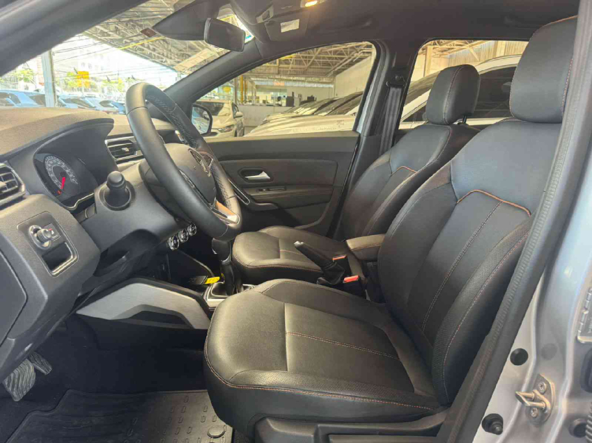 renault duster  iconic plus 1.3 16v tce cvt x-tronic flex automatico 2024/258