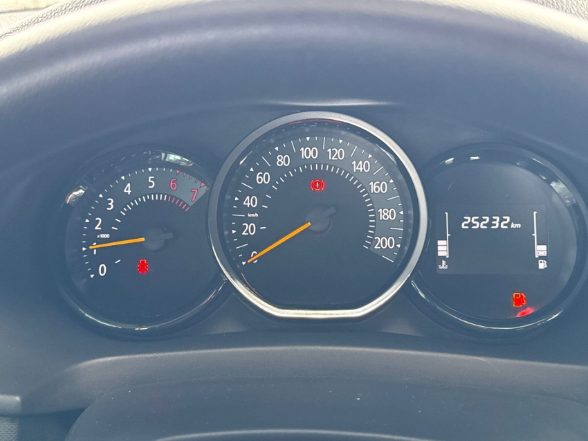 logan zen 1.0 12v sce 202511