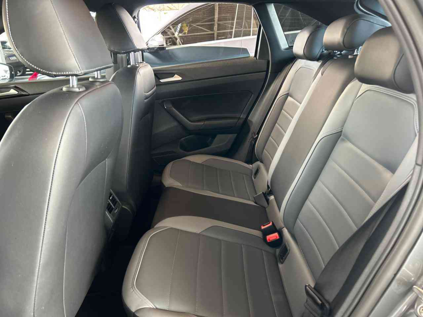 volkswagen nivus highline 200 1.0 tsi at6 flex automatico 2022/229