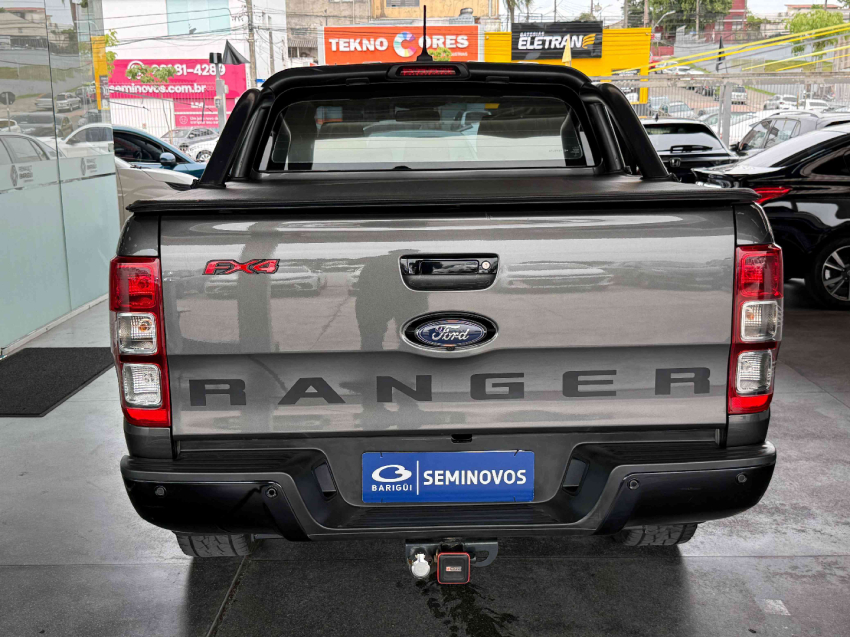 ford ranger cd fx4 4x4 3.2 20v tdci at diesel automatico 2022/233