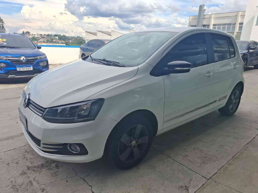 volkswagen fox 1.6 msi total flex connect 4p i-motion semiautomatico 2019