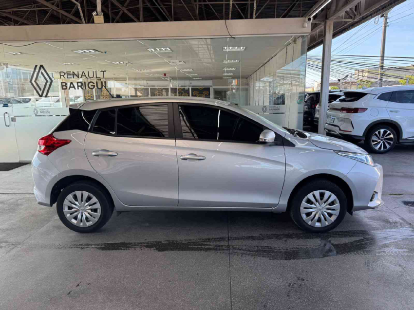 toyota yaris 1.5 16v flex xl multidrive 4p automatico 20253