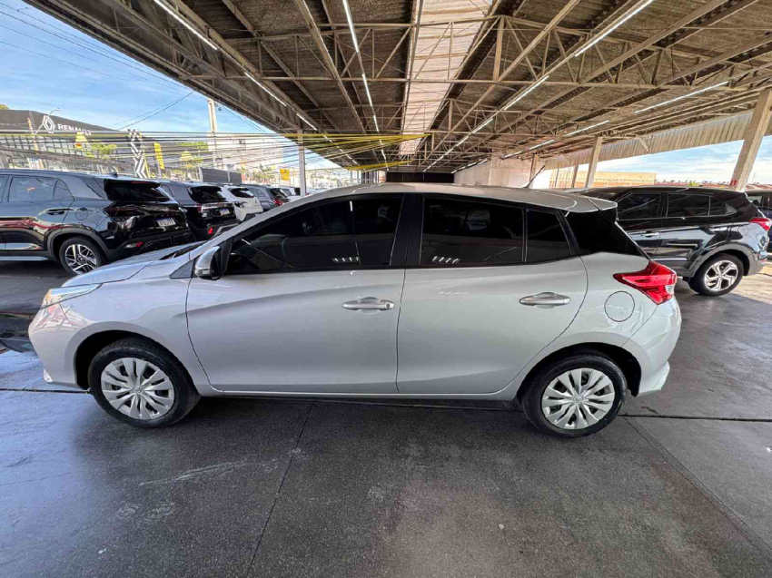 toyota yaris 1.5 16v flex xl multidrive 4p automatico 20257