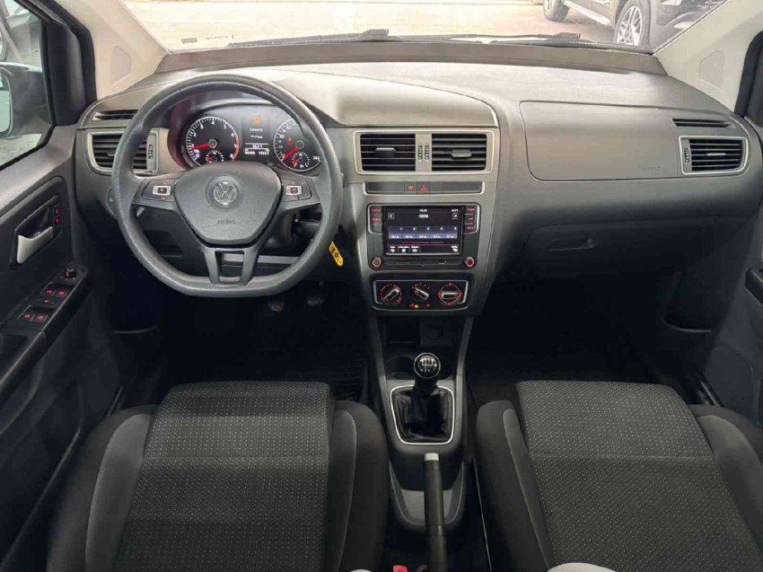 volkswagen fox 1.6 msi total flex connect 4p manual 201910