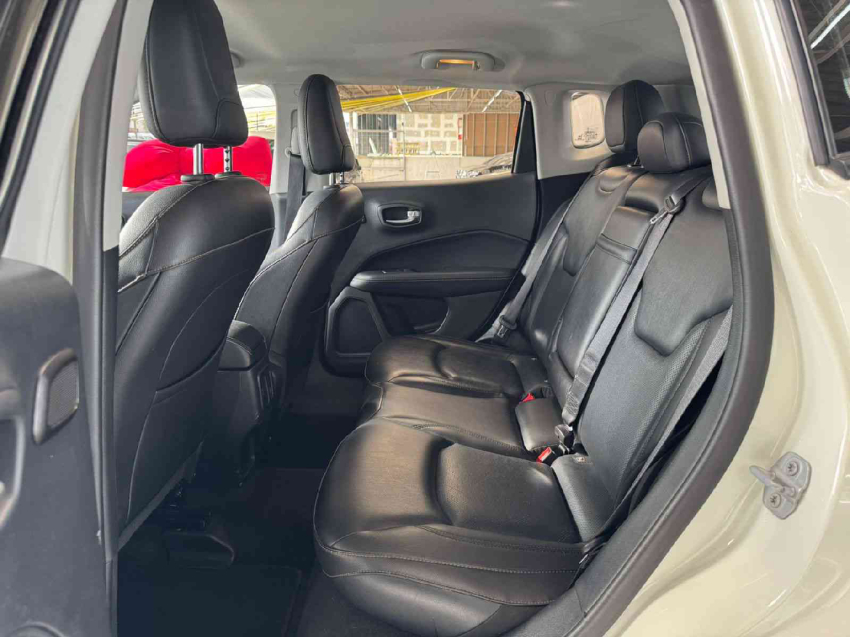 jeep compass longitude 4x2 2.0 16v at6 flex automatico 2018/188