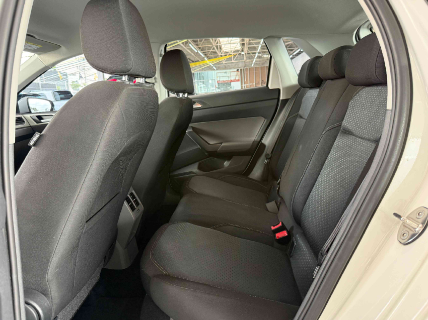 volkswagen polo highline 200 1.0 12v tsi at6 flex 2019/2011