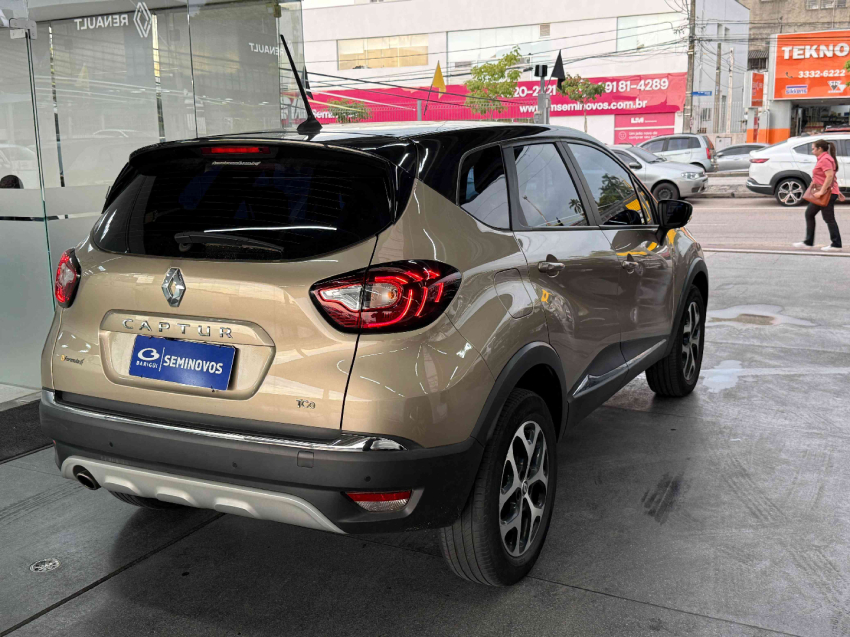 renault captur intense 1.3 16v tce cvt x-tronic flex automatico4