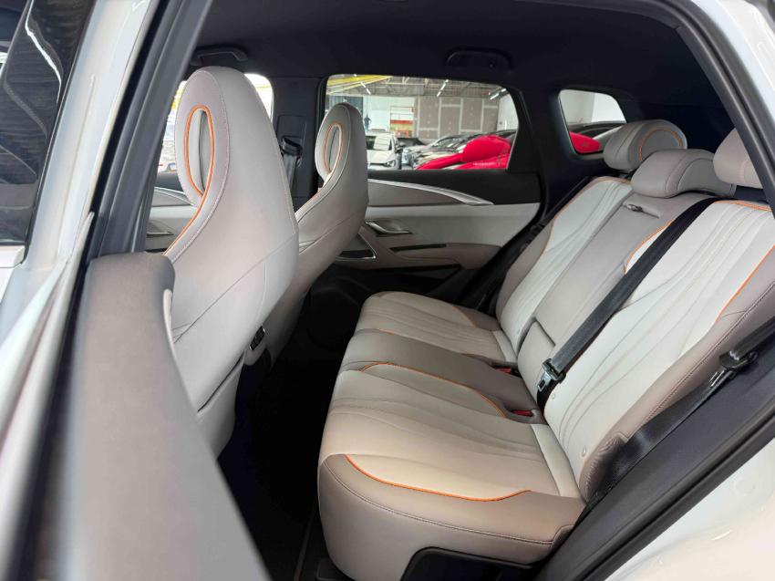 byd song pro gs dm 236hp hibrido automatico11