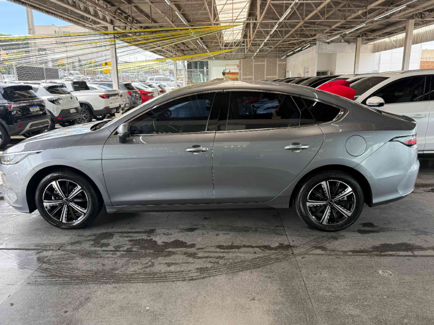 byd king gs dm-i 18.3kwh 1.5 hibrido automatico6