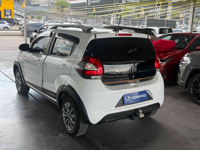 fiat mobi flex manual trekking 1.0 8v6