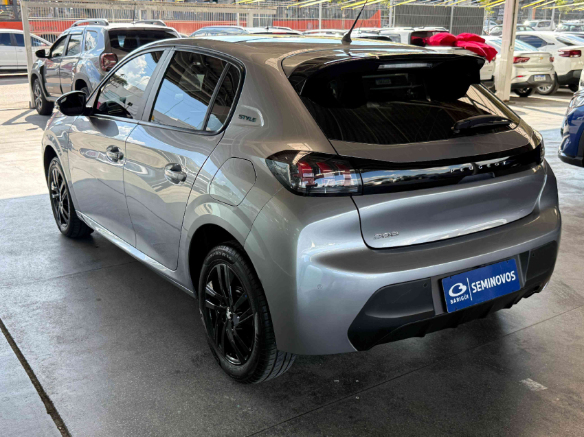 peugeot 208  style 1.0 mt flex manual 2023/242