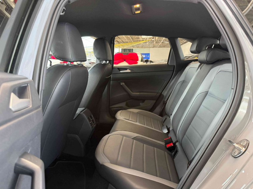 volkswagen nivus highline 200 1.0 tsi at6 flex automatico 2023/249