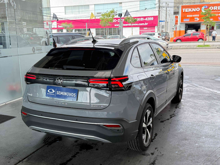 volkswagen nivus highline 200 1.0 tsi at6 flex automatico 2023/244
