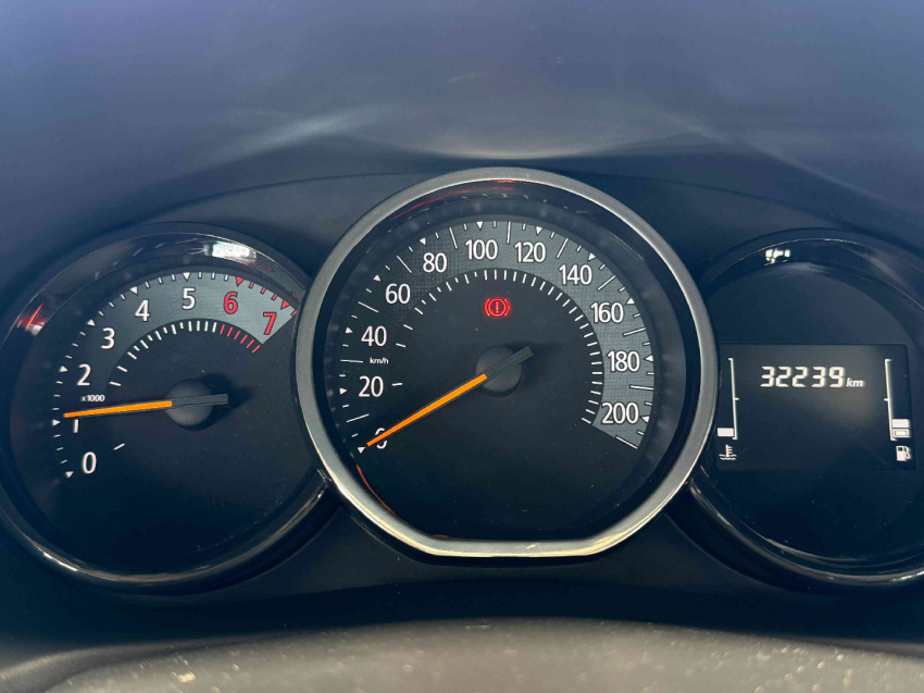 renault logan zen 1.0 12v sce flex manual 2024/258