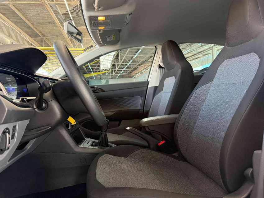 volkswagen virtus 170 1.0 tsi mt flex manual 2024/2410