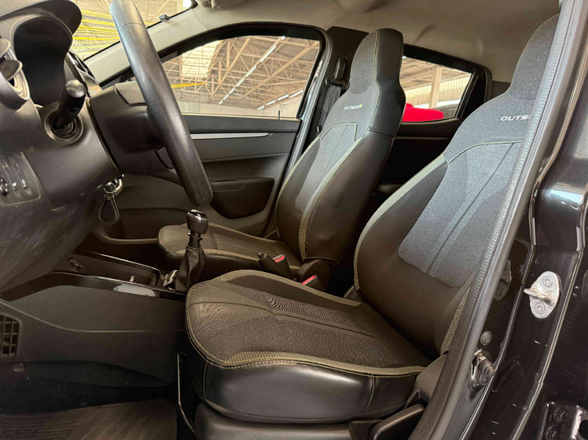 kwid outsider 1.0 12v sce flex 2022/2310