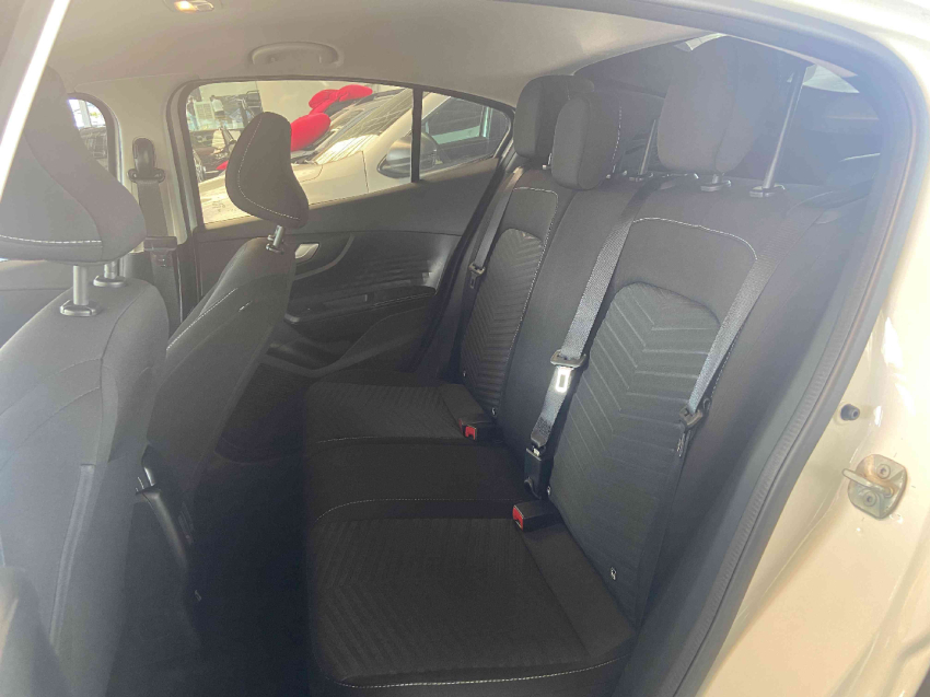 fiat fastback audace 200 1.0 tb cvt flex automatico11