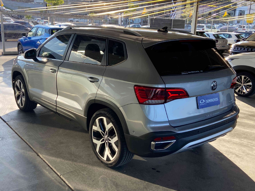volkswagen taos highline 250 1.4 tb at flex automatico 2024/245