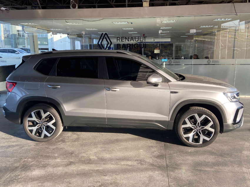 volkswagen taos highline 250 1.4 tb at flex automatico 2024/242