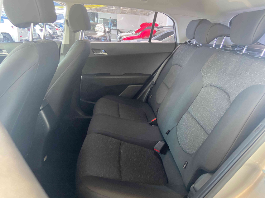 hyundai creta action 1.6 16v at6 flex automatico10